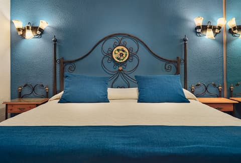 Regency Torviscas Apartments Suites, Room