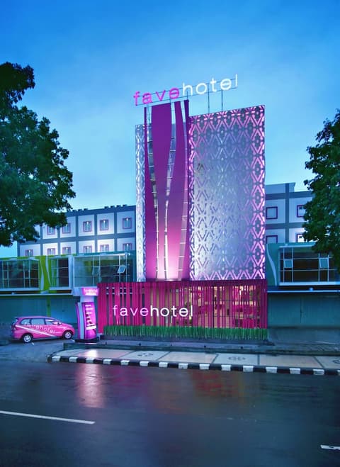 favehotel Langko Mataram - Lombok, Front of property - evening/night