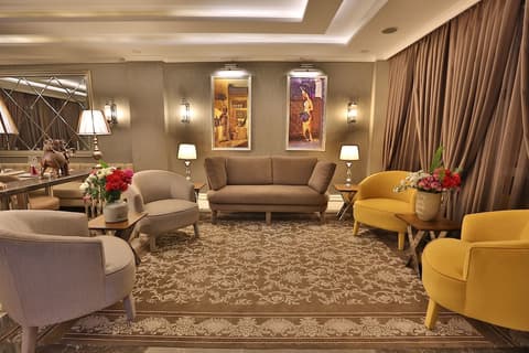 Bon Hotel Hagia Sophia, Lobby sitting area