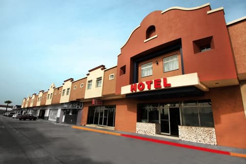 Hotel Astor Tijuana, Exterior