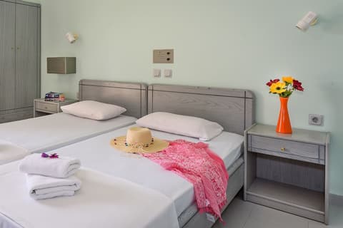 Louladakis Apartments, Room