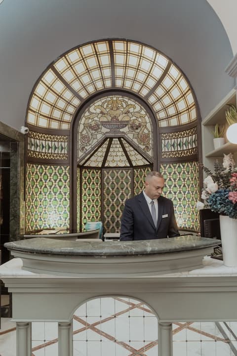 Hotel Marisa, Reception