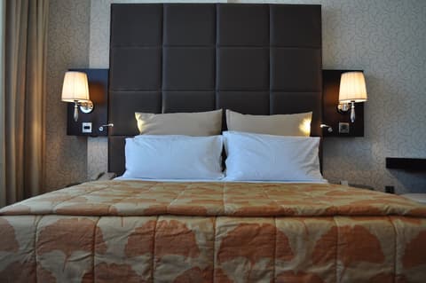 THE PARK HOTEL Formerly Al Jawhara Gardens, Room