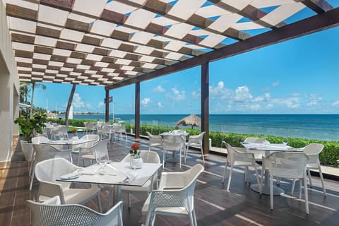 El Beso Adults Only at Ocean Coral & Turquesa - All Inclusive, Restaurant