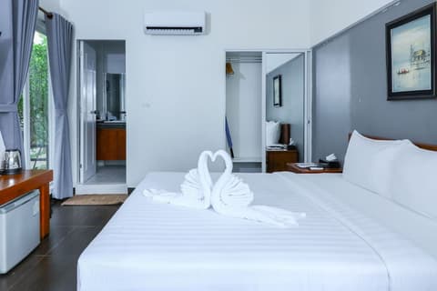 Sea Breeze Resort, Room