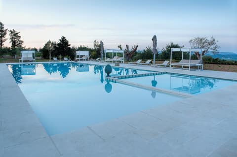 Masseria della Volpe, Outdoor pool