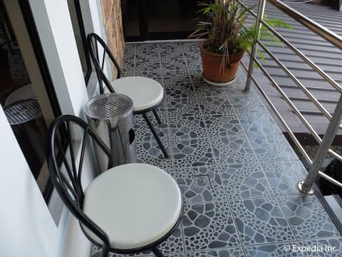 Centrium Condominium Hotel, Balcony