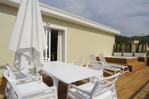Residence San Marco Suites&Apartments Alassio, Terrace/patio