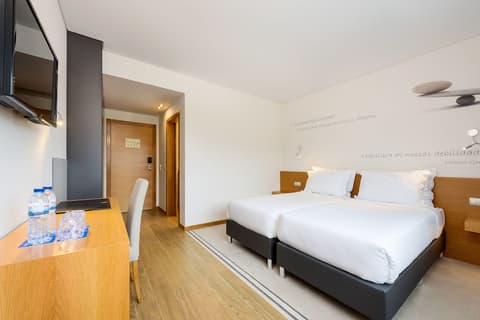 TRYP by Wyndham Leiria, Room