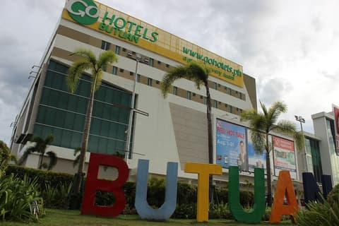 Go Hotels Butuan, Property grounds