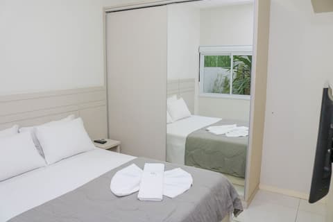 Ingleses Paradise, Room