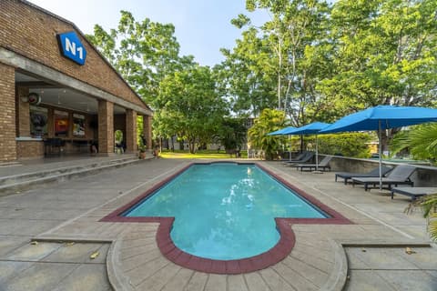 The N1 Hotel & Campsite Victoria Falls, Pool