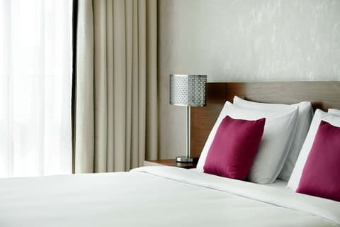 Hyatt Place Dubai Baniyas Square, Room