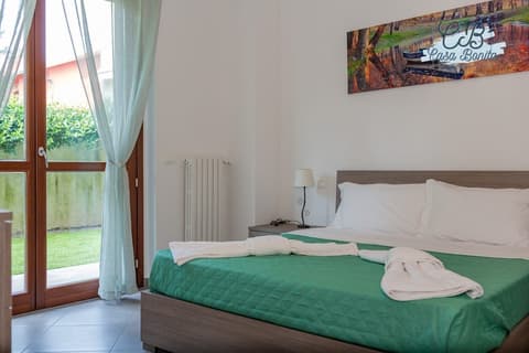 CASA BONITA RHO B&B, Room