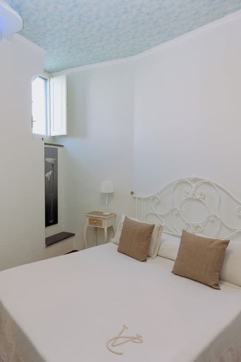 Villa Concetta, Room