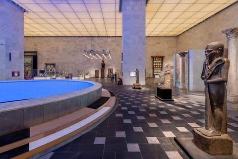 Pyramids On The Spot View, Point of interest