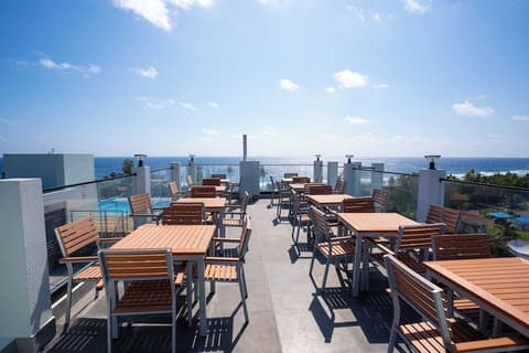 Ocean Pearl Fuvahmulah, Rooftop terrace