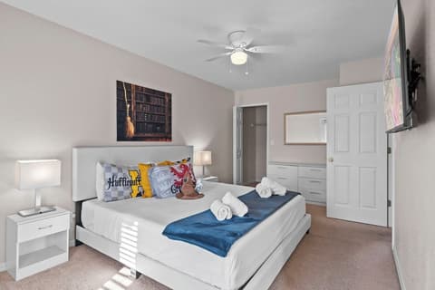 Regal Oaks Resort, Room