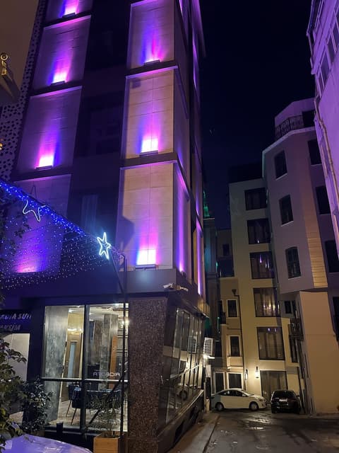 new arcadia taksim, Exterior