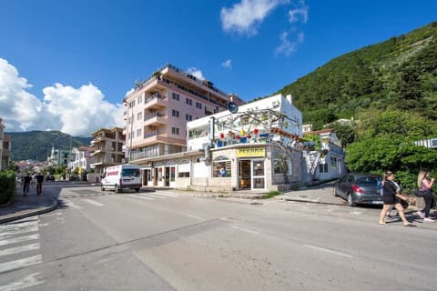 Apartmani Terminal, Terrace/patio