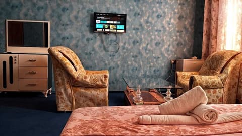 Badamdar Ist Hotel, Room