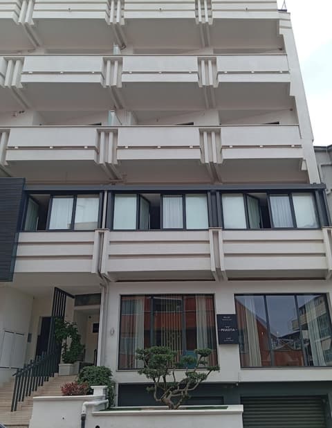 RELAIS PEUCETIA, Exterior