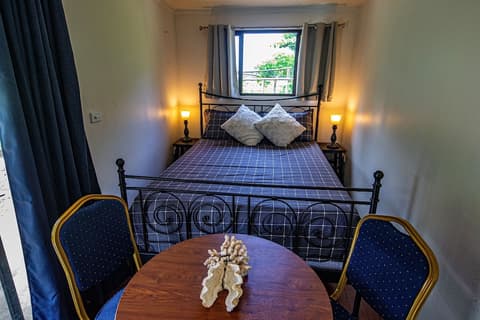 Maui Creek Bures, Room