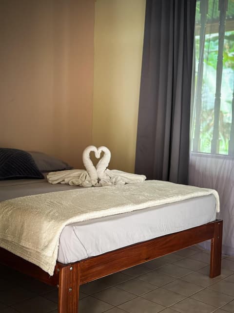 Ventanas en Corcovado, Room