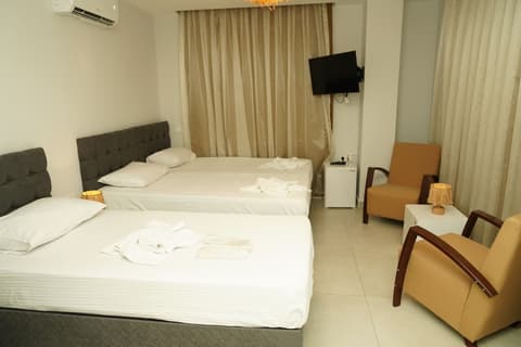 Lara Bella Hotel, Room