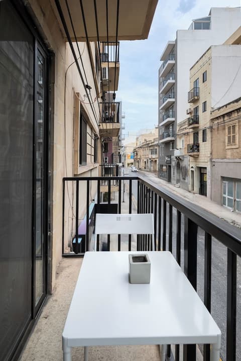 Modern Ensuite Rooms Near Balluta Bay, Balcony
