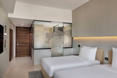 Hotel Local Dubai, Jumeirah Village Triangle, Autograph Collection, Room