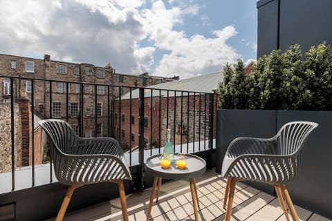 Forth House by Supercity Aparthotels, Terrace/patio