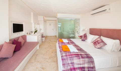 Asfiya Sea View Hotel, Room