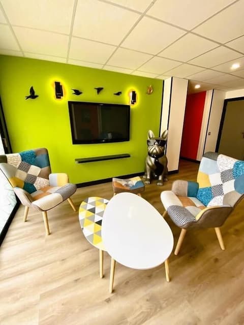 Hotel Urban Style Cannes Mouans-Sartoux, Reception