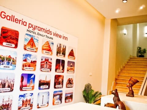 Galleria Pyramids View Hotel, Reception