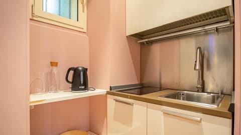 CAMPO DE' FIORI PINKY HOUSE, Private kitchen