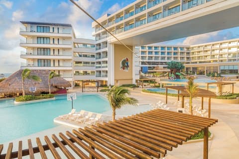 Sensira Resort & Spa Riviera Maya, Pool