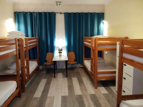 Hostel Chmielna 5 Rooms & Apartments, Room