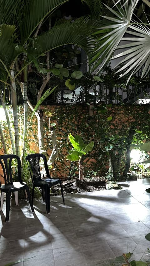 MANAYA Bed & Breakfast, Exterior