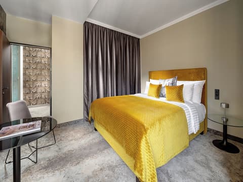 Mamaison Hotel Chain Bridge Budapest, Room