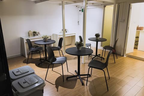 Blanc Inn, Living area