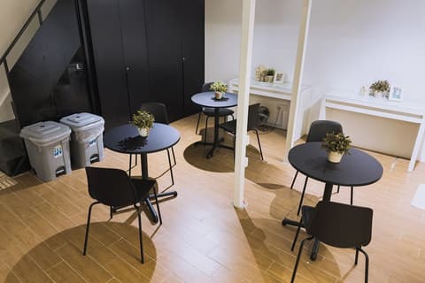 Blanc Inn, Living area