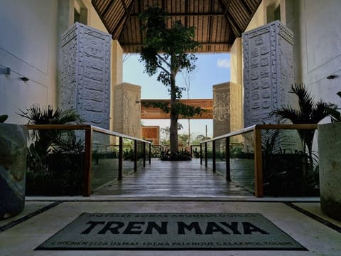Hotel Mundo Maya Palenque, Interior entrance
