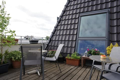 Hotel Ambert, Terrace/patio