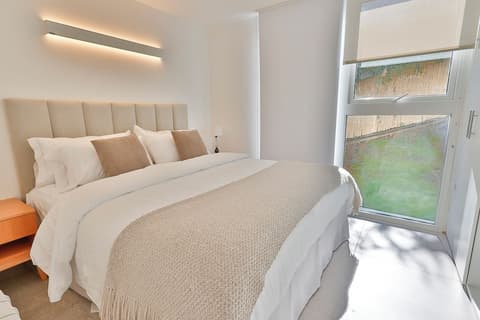 B612 Bariloche, Room