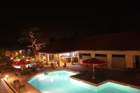 Bamboo Garden Hotel, Outdoor pool