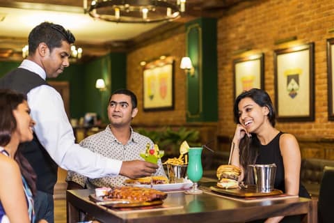 The Steuart by Citrus, Dining