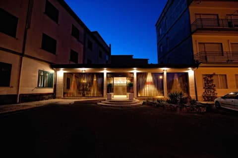 Hotel Villa Sturzo, Front of property - evening/night