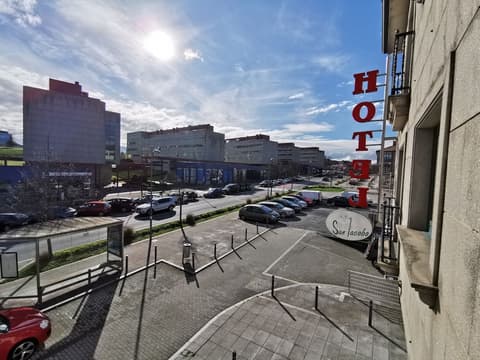 Hotel San Jacobo, Street view