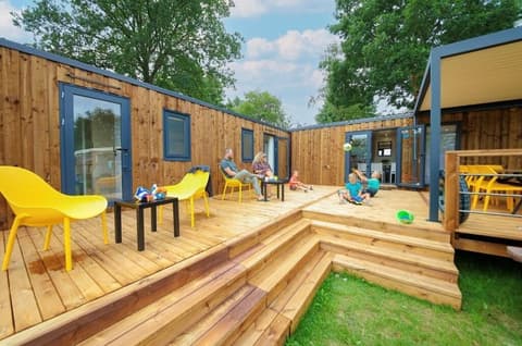 Camping Le Parc de Paris, Terrace/patio